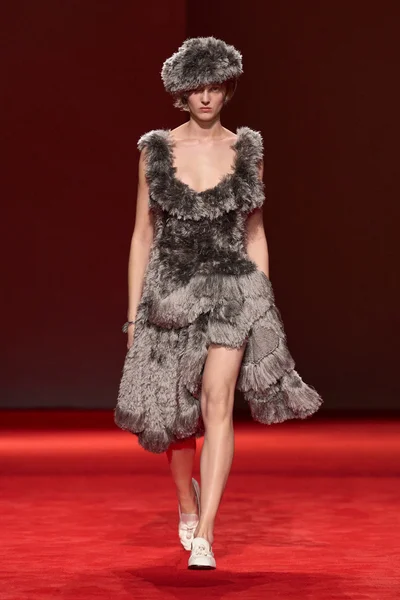 Look 70
